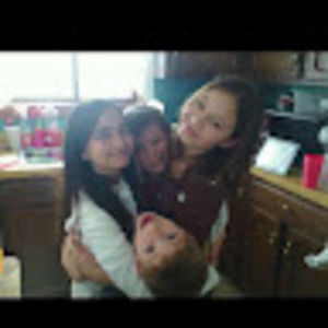 Meet your Posher, Esha